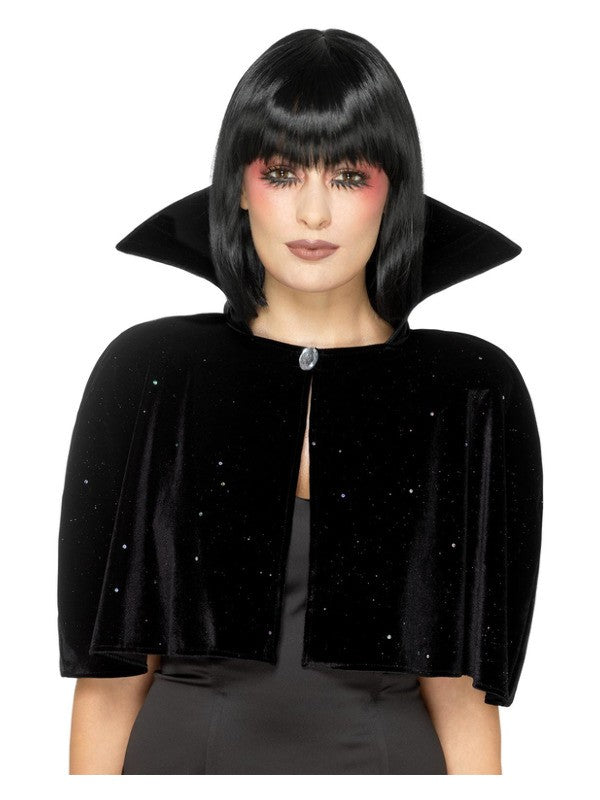 Cape noire de reine maléfique