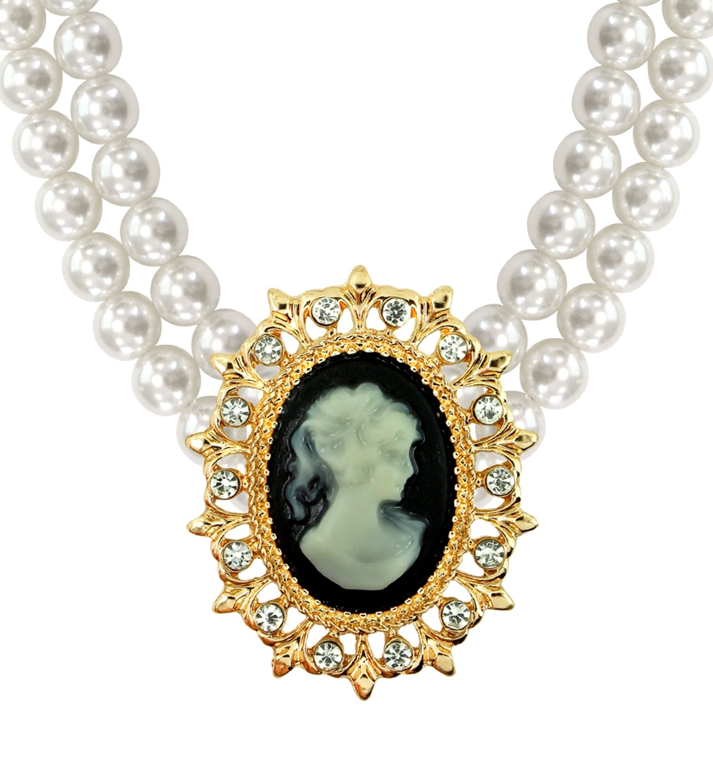 Collier de perles avec médaillon camée et pierres précieuses : L'élégance des souveraines